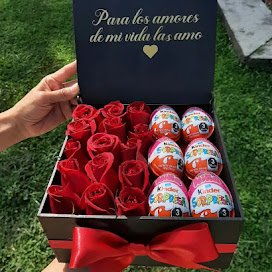 BOX CHOCOLOVE S/139.00
