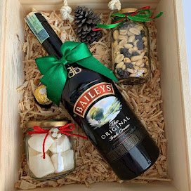 BOX WINE WITH NUTS S/149.00
